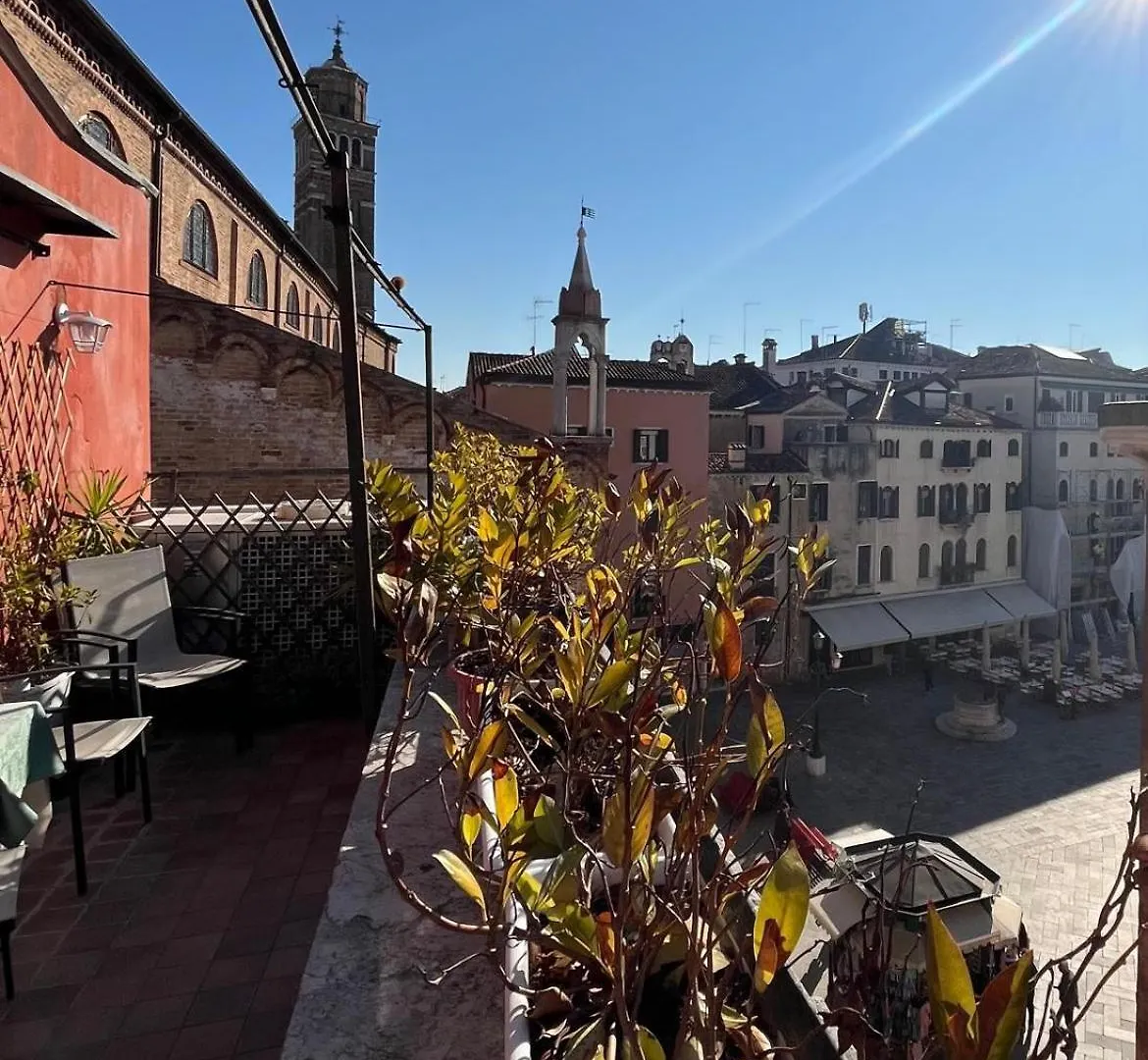 Ca' Morosini 1 & 2 Hotel Venice 2*,  Italy