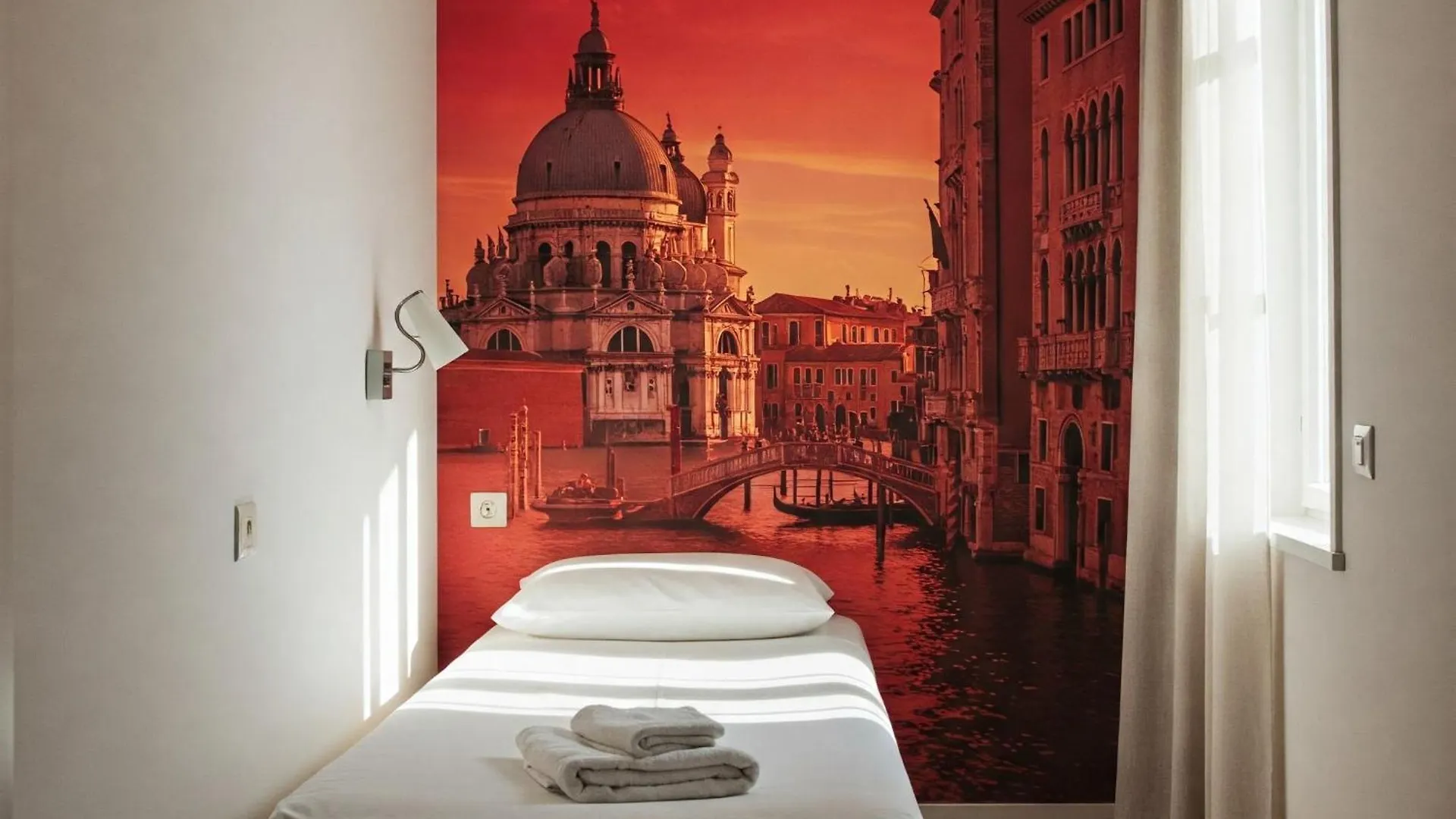 Ca' Morosini 1 & 2 Hotel Venice Italy