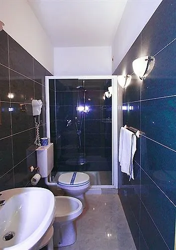 Ca' Morosini 1 & 2 Hotel Venice 2*,  Italy