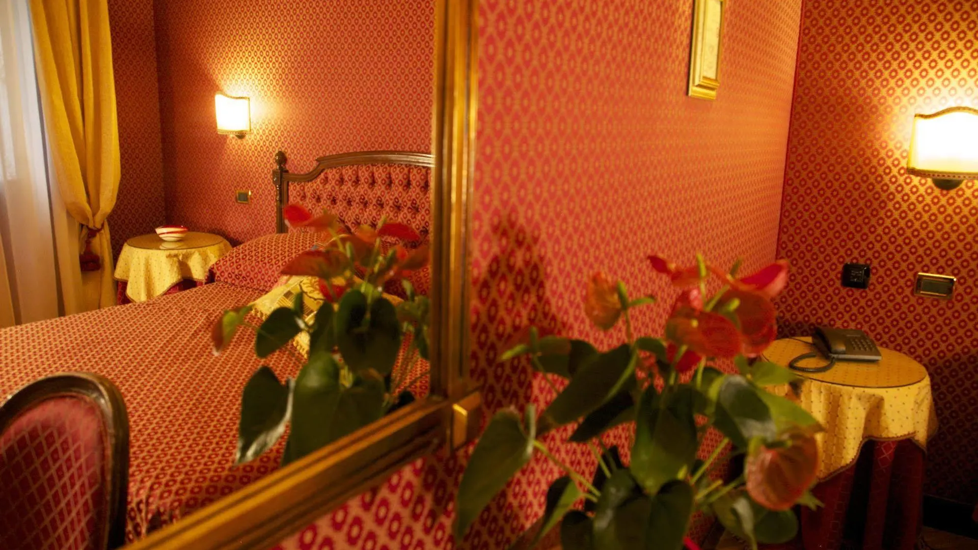 Ca' Morosini 1 & 2 Hotel Venice