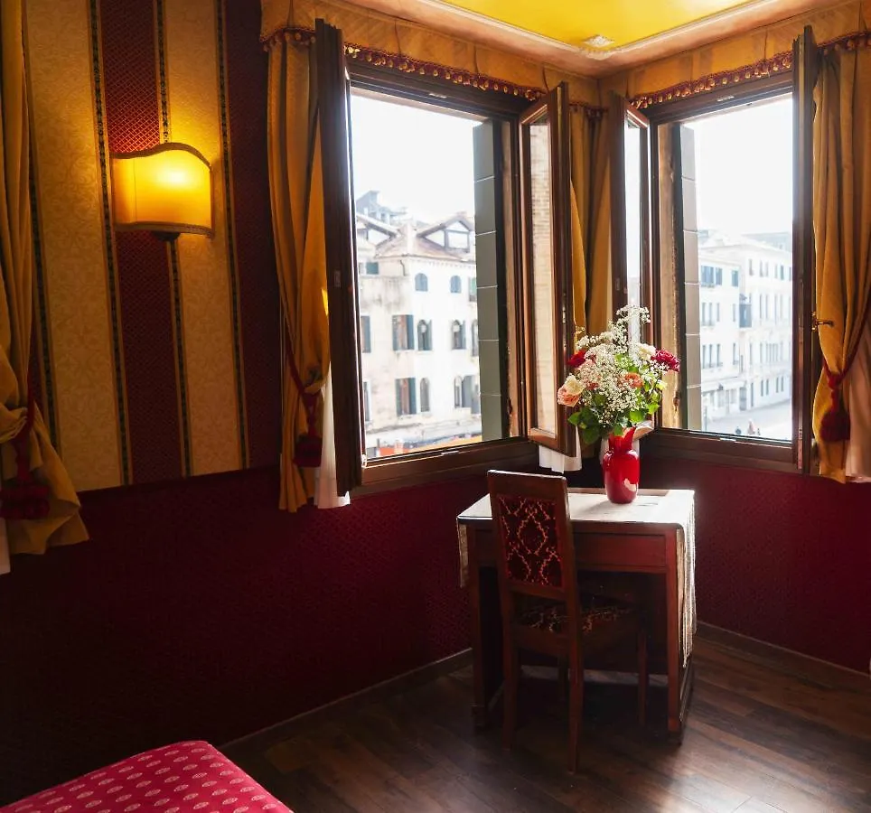 ** Affittacamere Hotel Ca' Morosini Venezia Italia